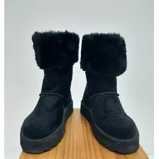 Botas Pantubota Simil Gamuza Negra Con Corderito T37