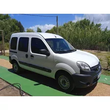 Renault Kangoo 2014 1.6 2 Confort 5as Aa Da Svt 1plc