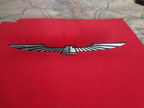 Emblema Ford Thunderbird Original. Foto 5