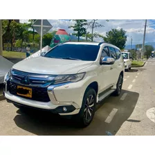 Mitsubishi Montero Sport 3.0