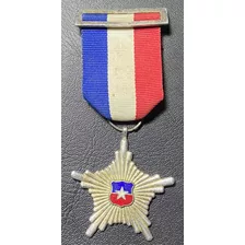 Medalla Conmemorativa Antigua. Ejército De Chile. 20 Años