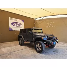 Jeep Wrangler Unlimited Sahara 2018 Gris 