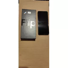 Samsung Galaxy Zflip4 + Cargador Inalámbrico 