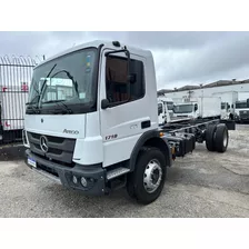 Mercedes Atego 1719 Ano 2022 4x2 Toco 0km Financia Até 100%