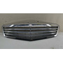 Mercedes Benz Clase C 2008-2011 Parrilla Cromada Central Oem