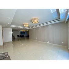 Hermoso Apartamento Familiar En La Zona De Alameda 