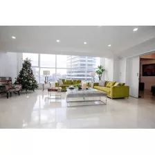 Venta De Penthouse De 4 Niveles En La Esperilla De 750mts