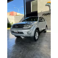 Toyota Fortuner 2011