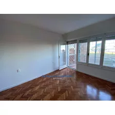 Hermoso Apartamento, Vista Al Mar, 2 Dormitorios