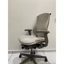 Cadeira Herman Miller Celle Impecável