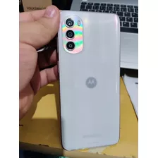 Motorola Moto G82 Com Detalhe