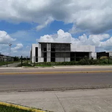 En Venta Local - Galpón Comercial De 3.200 M² Ideal Para Megatienda Ubicado En Avenida Principal San Fernando De Apure.