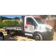 Iveco Daily 35s14 Ano 2014 Carroceria Motor Novo