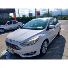 Ford Focus 2015 2.0