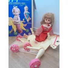 Boneca Tippy, Antiga, Na Caixa Com Cavalinho. Roupa Original