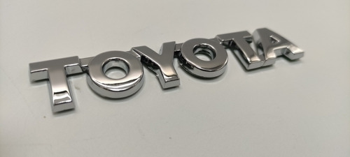 Toyota Corolla Emblema  Foto 2
