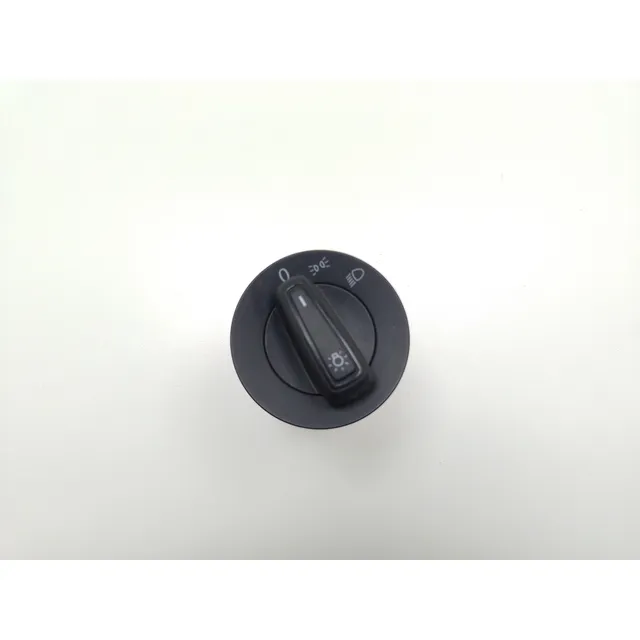 Botão Comando Luz Do Farol Volkswagen Saveiro 1.6 2021 4