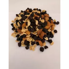 Mix Pasas, Maní (sin Sal) Y Almendra [ 1 Kg ]