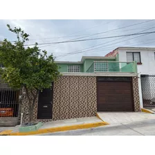 Casa Remodelada En Excelente Ubicación