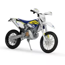 Miniatura Moto Husqvarna Fe 501 Trilha Motocross Maisto 1/12