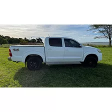 Toyota Hilux 4x4 C/d Srv Con Cuero 3.0 Tdi