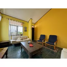 Casa De Un Nivel En Renta/venta - Condominio De Ciudad Viej