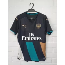 Camiseta Arsenal Inglaterra, Marca Puma ,talla S ,motitas