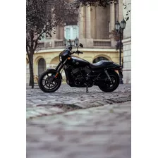 Moto Harley Davison Street 750