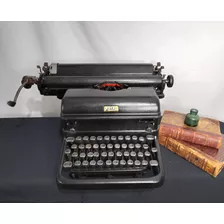 Maquina De Escribir Antigua Royal Para Decorar Años 40s