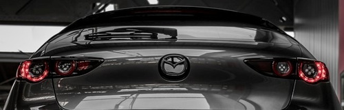 Emblema Logo Negro Trasero Mazda 3 2019 2022 Hb / Sedan Foto 5