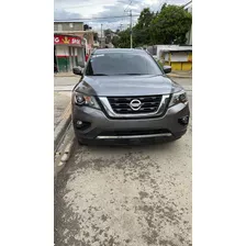 Nissan Pathfinder Platinum Sv 2017