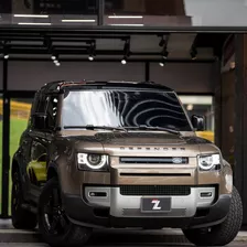 Land Rover Defender First 2.0 B2+