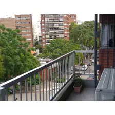 Venta Apartamento Pocitos 4 Dormitorios, Terraza. Al Frente