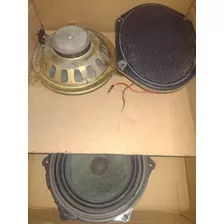 Caja Cerrada Con Siete Bocinas Originales Para Restaurar 