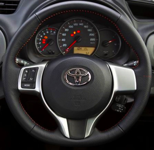 Funda Cubre Volante Toyota Yaris 2015 2016 Cuero Genuino Foto 2