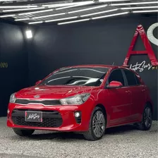 Kia Rio Vibrant 2021 1.4 At