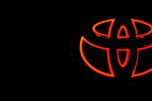 Parrilla Toyota Corolla 2003 Logo Hasta 2008 Luces Led Foto 5