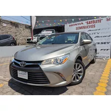 Toyota Camry 2016