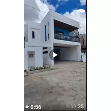 Vendo 2 Casas En Aut.san Isidro Y Avenida Hípica 