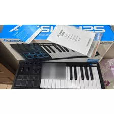 Controlador Midi Alesis V25