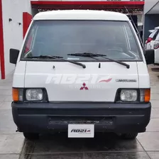 Mitsubishi Panel L300