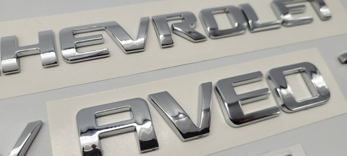 Chevrolet Aveo Ls Emblemas Foto 5
