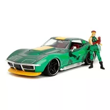 Figura Cammy + 1969 Chevrolet Corvete Stret Fighter Pre-vent