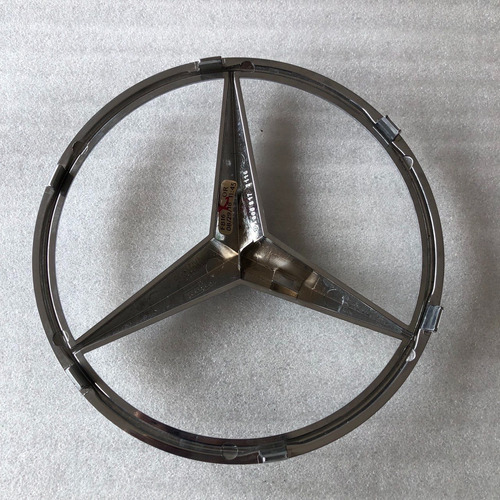 Emblema Frontal Mercedes Benz Gle C253/ W166 Ml (15-20) Foto 2