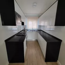 Arriendo Linda Y Amplia Casa Nueva Ubicada En Exclusivo C...