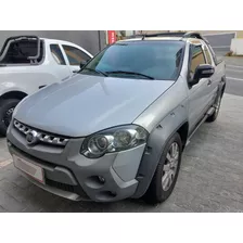 Fiat Strada 1.8 Mpi Adventure Ce 16v Flex 2p Automático