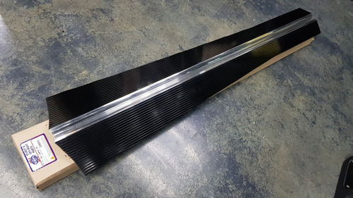 Empi Billet Estribos Negros C/moldura Pulida Vw Vocho 3020 Foto 4