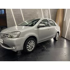 Toyota Etios 