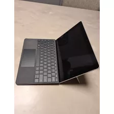 Microsoft Surface Go / 8gb