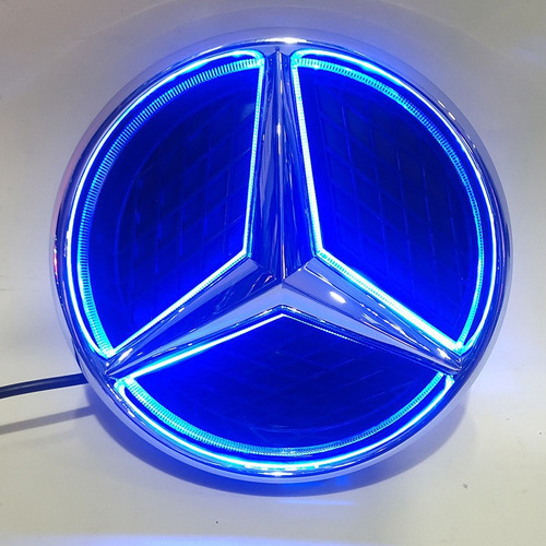 Emblema Frontal Led Aplicado Al Mercedes Benz E300 Glk350 Cl Foto 9